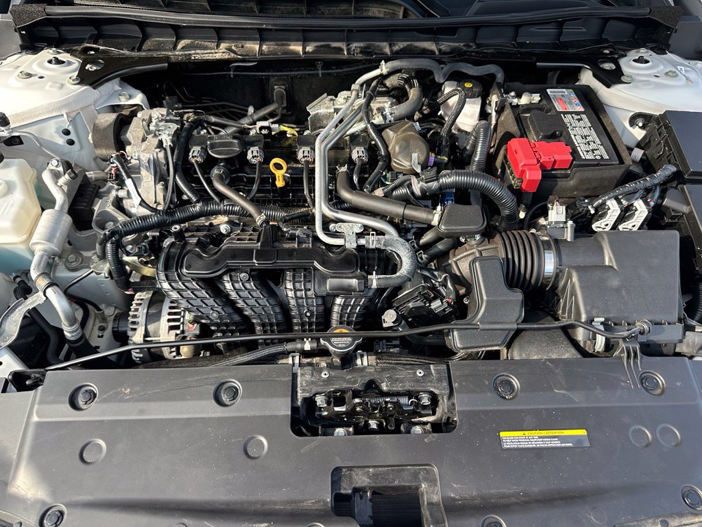 Used 2025 Nissan Altima 2.5 SV FWD image 33