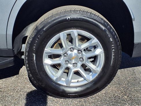 Used 2025 Chevrolet Tahoe LT image 25