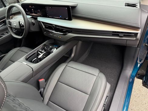 New 2026 Nissan Murano Platinum AWD/4WD image 16