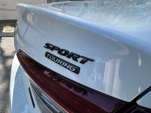 Used 2026 Honda Civic FWD Hybrid Sedan image 39