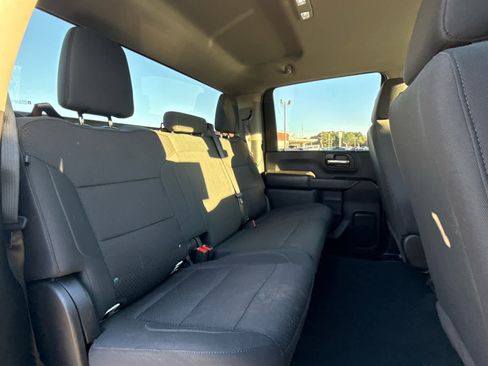 Used 2024 Chevrolet Silverado 2500 Custom w/ Z71 Off-Road Package image 15