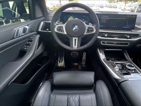 Used 2025 BMW X5 M60i AWD/4WD image 8