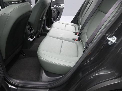 Used 2025 Kia Seltos SX w/ SX Sunroof Package image 13