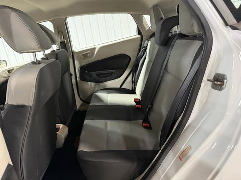 Used 2013 Ford Fiesta S image 23