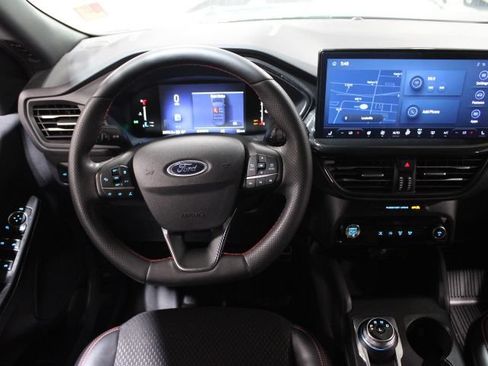 Used 2024 Ford Escape ST-Line w/ Tech Pack #1 AWD/4WD image 28