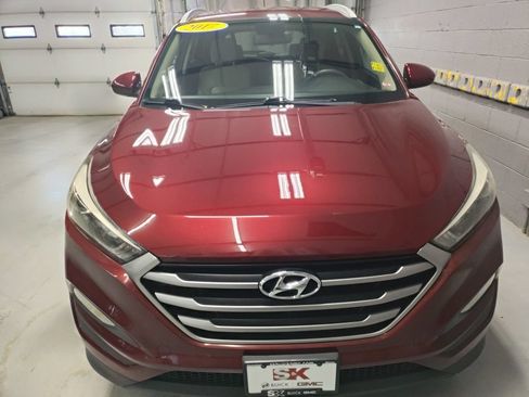 Used 2017 Hyundai Tucson SE FWD image 6