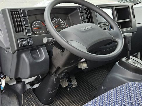 New 2025 Chevrolet Low Cab Forward image 6