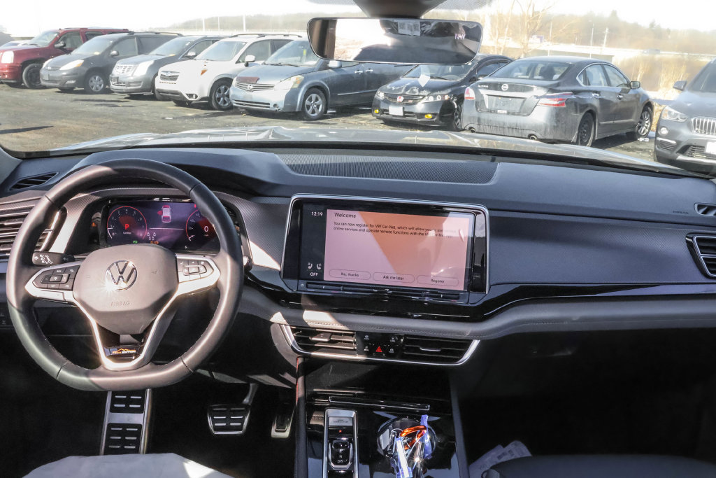 New 2026 Volkswagen Atlas Peak Edition AWD/4WD image 33