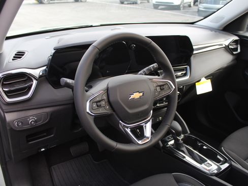 New 2026 Chevrolet TrailBlazer LT image 11