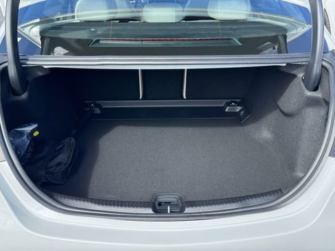 New 2025 Mercedes-Benz C 300 Sedan image 6
