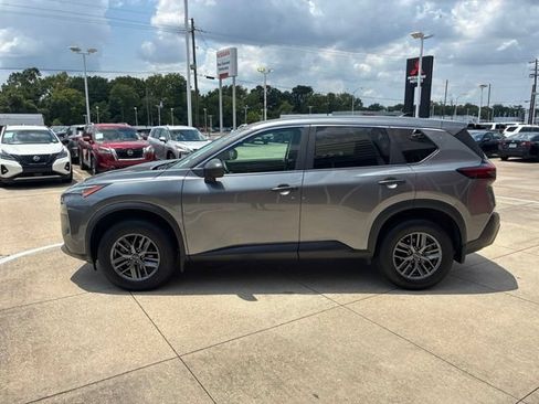 Used 2023 Nissan Rogue S FWD image 4