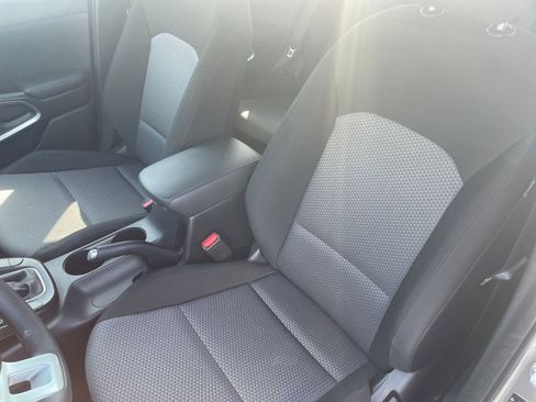 Used 2025 Kia Soul LX w/ LX Technology Package image 34