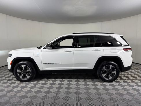 Used 2024 Jeep Grand Cherokee Limited 4xe AWD/4WD image 11