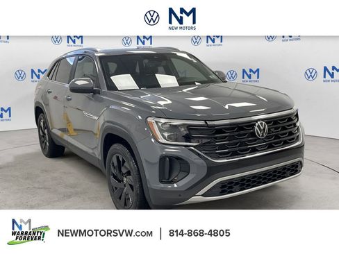 New 2026 Volkswagen Atlas Cross Sport SE image 5