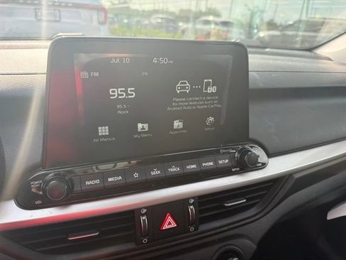 Used 2020 Kia Forte LXS FWD image 21