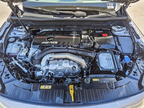 New 2026 Mercedes-Benz GLB 35 AMG 4MATIC image 27