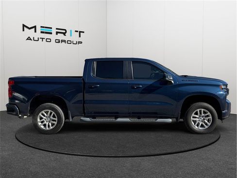Used 2022 Chevrolet Silverado 1500 RST image 10