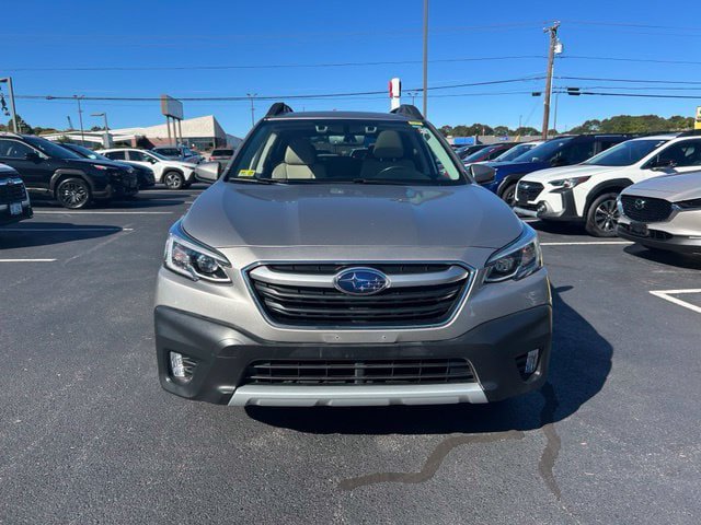 Used 2020 Subaru Outback Limited AWD/4WD image 2