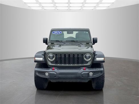 Certified 2024 Jeep Wrangler Unlimited Rubicon image 2