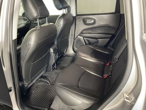 Used 2019 Jeep Compass Latitude AWD/4WD image 19
