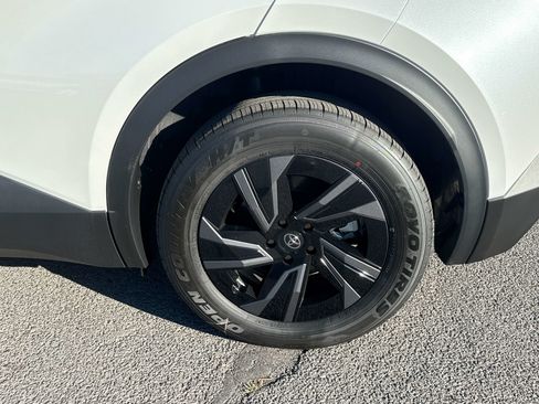New 2026 Toyota C-HR w/ Cold Weather Package AWD/4WD image 6