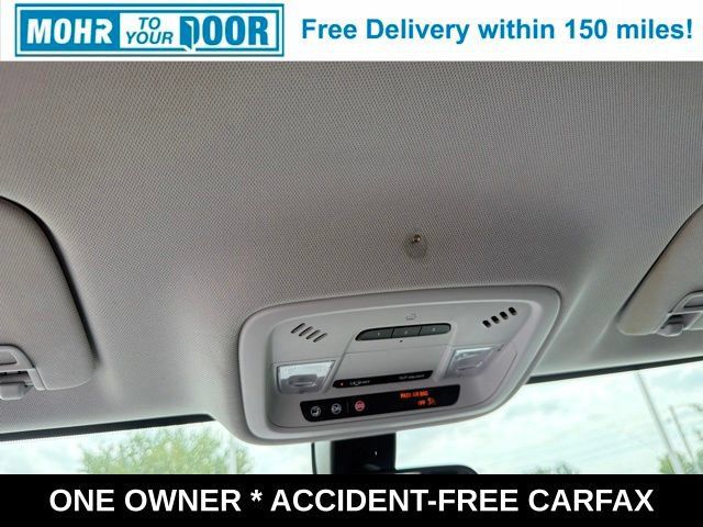Used 2021 Chevrolet Traverse LT FWD image 34