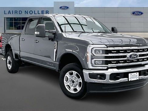 New 2026 Ford F350 XLT w/ XLT Premium Package image 2