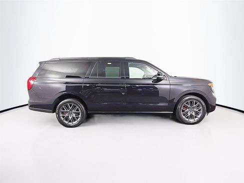 Used 2025 Ford Expedition Max Platinum w/ Stealth Performance Package AWD/4WD image 8