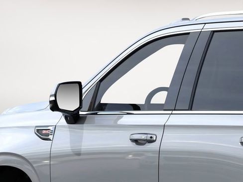 New 2026 GMC Yukon Denali image 12