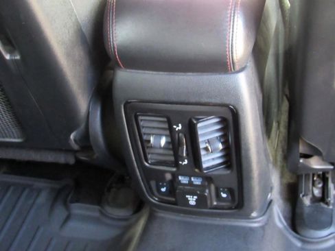 Used 2021 Dodge Durango R/T w/ Tow 'N Go Package image 38