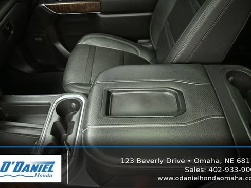 Used 2020 GMC Sierra 1500 Denali w/ Denali Premium Package AWD/4WD image 36
