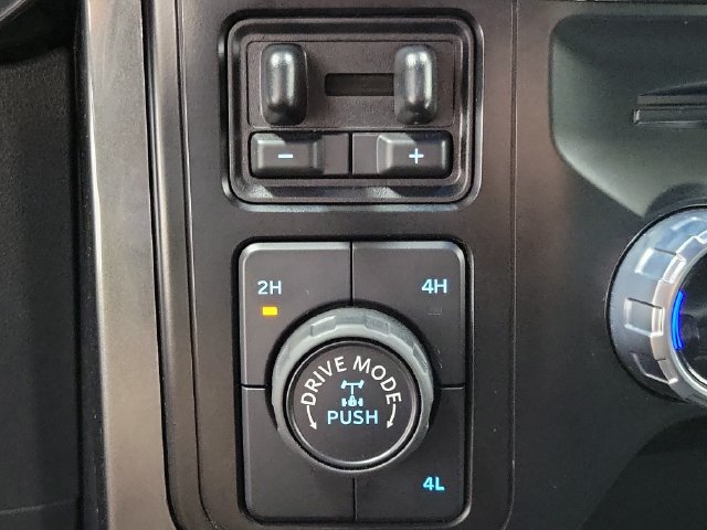 Used 2023 Ford F150 XLT AWD/4WD image 34