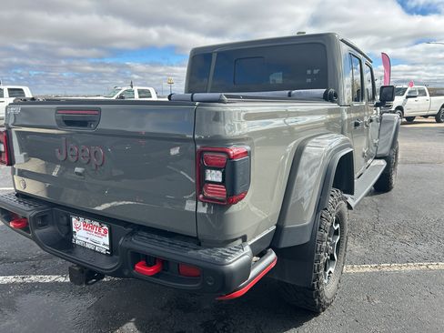 Used 2020 Jeep Gladiator Rubicon image 5