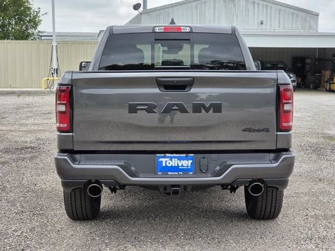 New 2026 RAM 1500 Express AWD/4WD image 5