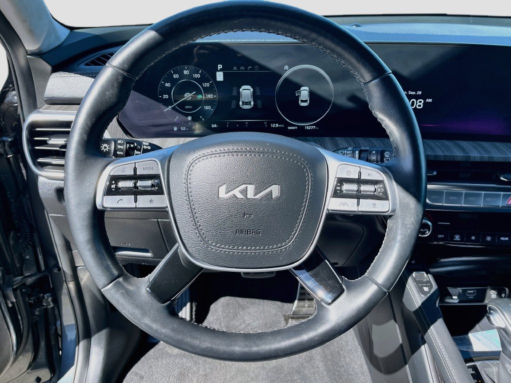 Used 2024 Kia Telluride SX Prestige w/ Towing Package AWD/4WD image 11