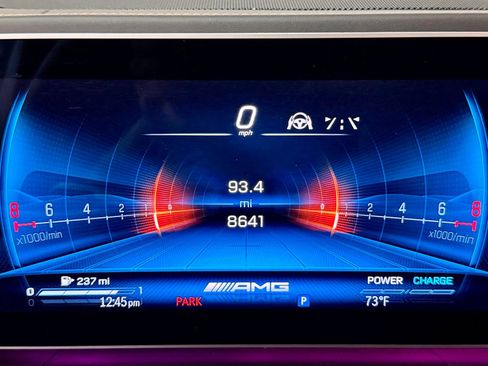 Used 2024 Mercedes-Benz GLS 63 AMG 4MATIC image 30