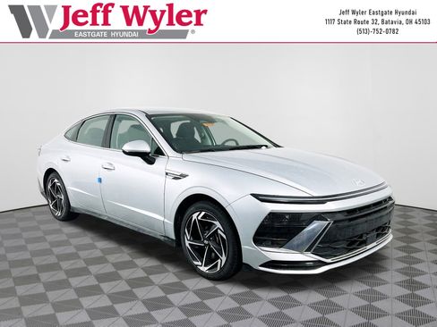 New 2026 Hyundai Sonata SEL AWD/4WD image 1