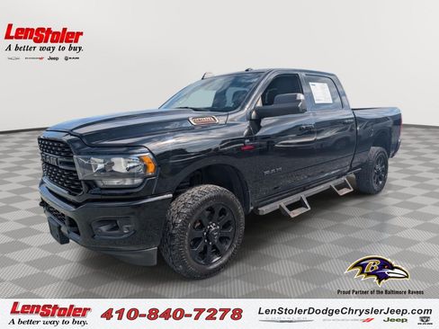 Used 2022 RAM 2500 Big Horn w/ Night Edition AWD/4WD image 1