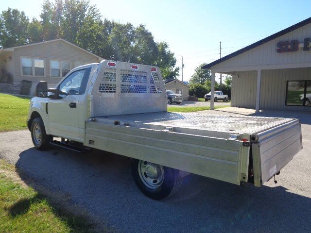 Used 2019 Ford F250 XL RWD image 4