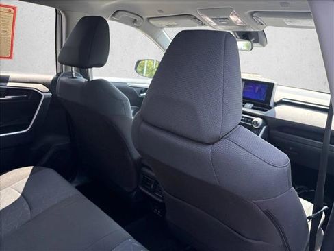 Certified 2025 Toyota RAV4 XLE AWD/4WD image 26