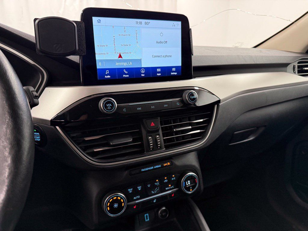 Used 2020 Ford Escape SEL FWD image 13