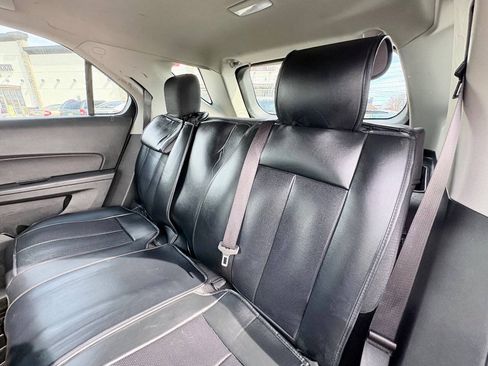 Used 2017 Chevrolet Equinox LS AWD/4WD image 21