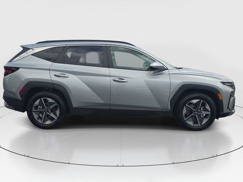 Used 2026 Hyundai Tucson SEL FWD image 4