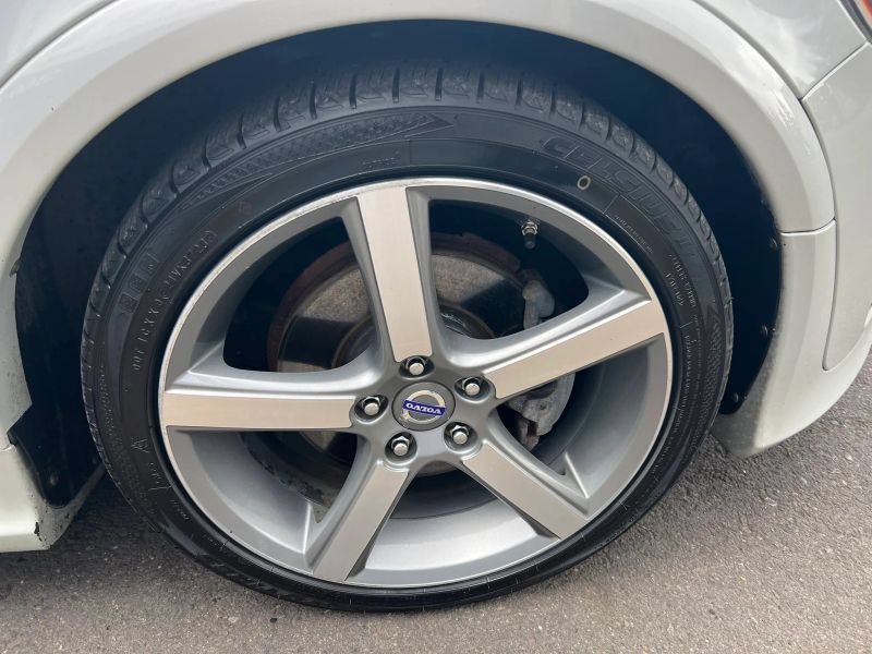 Used 2012 Volvo C30 T5 R-Design w/ Climate Pkg FWD image 5