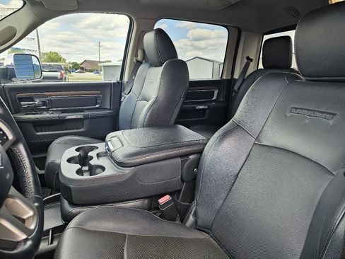 Used 2015 RAM 1500 Laramie w/ Convenience Group AWD/4WD image 7