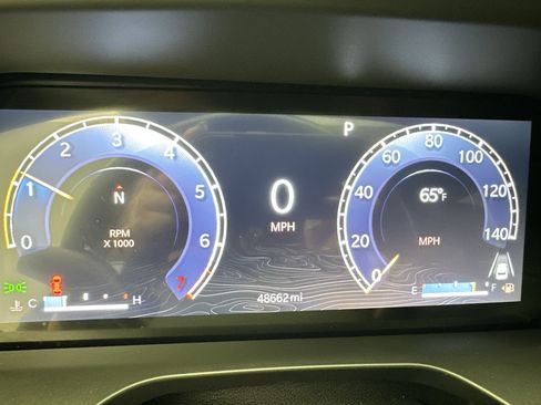 Used 2022 Jeep Grand Cherokee Limited w/ Trailer Tow Prep Group (B) image 19