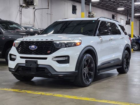 Used 2022 Ford Explorer ST w/ Equipment Group 401A AWD/4WD image 4