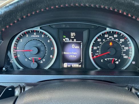 Used 2016 Toyota Camry SE FWD image 26