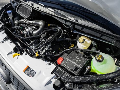 New 2026 Ford Transit 250 148 Medium Roof w/ Load Area Protection Package image 19