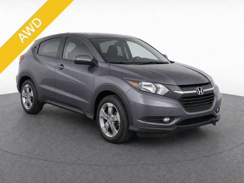 Used 2017 Honda HR-V EX image 2
